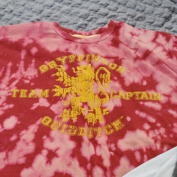 Bundle of Harry Potter shirts - Picture 2 of 7